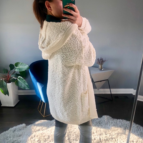 ◾️Bunny Popcorn Cardigan Vanilla White - Picture 4 of 7